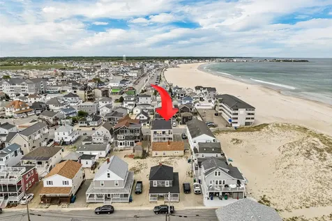 12 Atlantic Avenue Hampton NH 03842