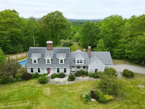 4 Longview Drive Bow NH 03304