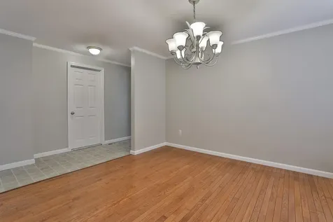 3 Ash Street Hudson NH 03051