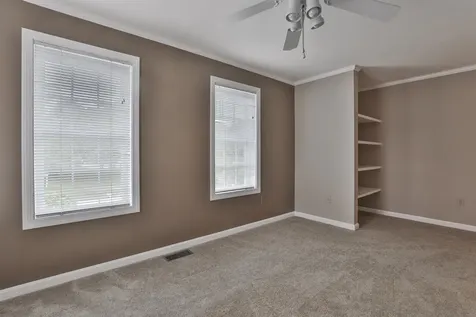 3 Ash Street Hudson NH 03051