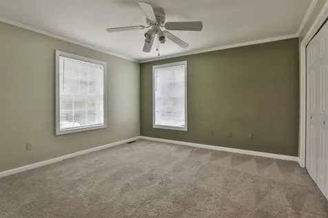 3 Ash Street Hudson NH 03051