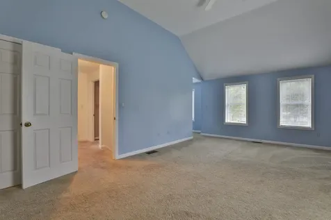 3 Ash Street Hudson NH 03051