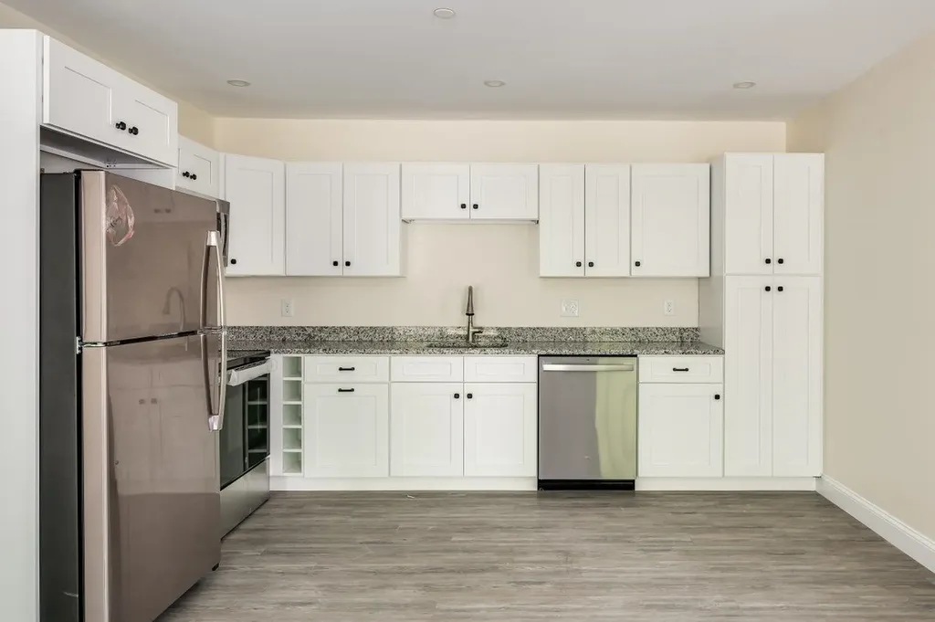 725 Central Avenue Dover NH 03820