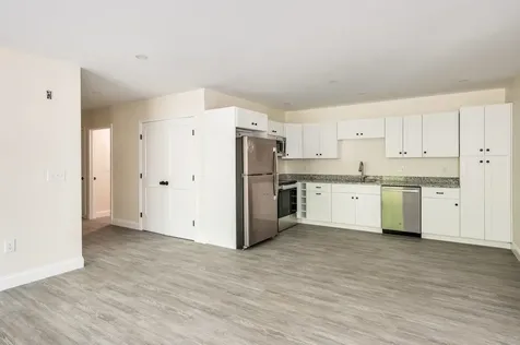 725 Central Avenue Dover NH 03820