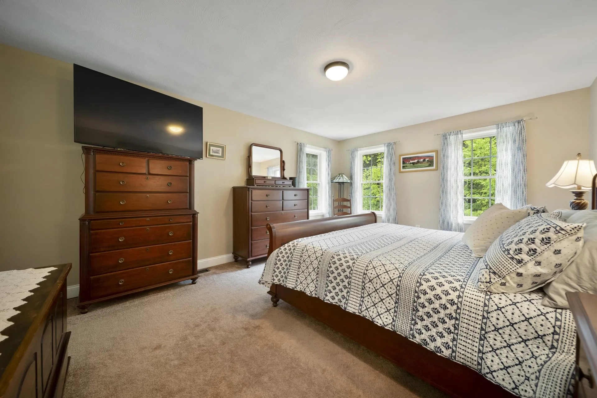 29 Bear Run Temple NH 03084