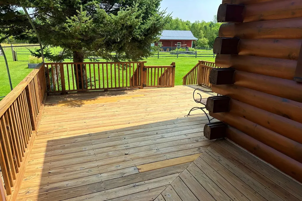 8 Maynard Court Grand Isle VT 05458