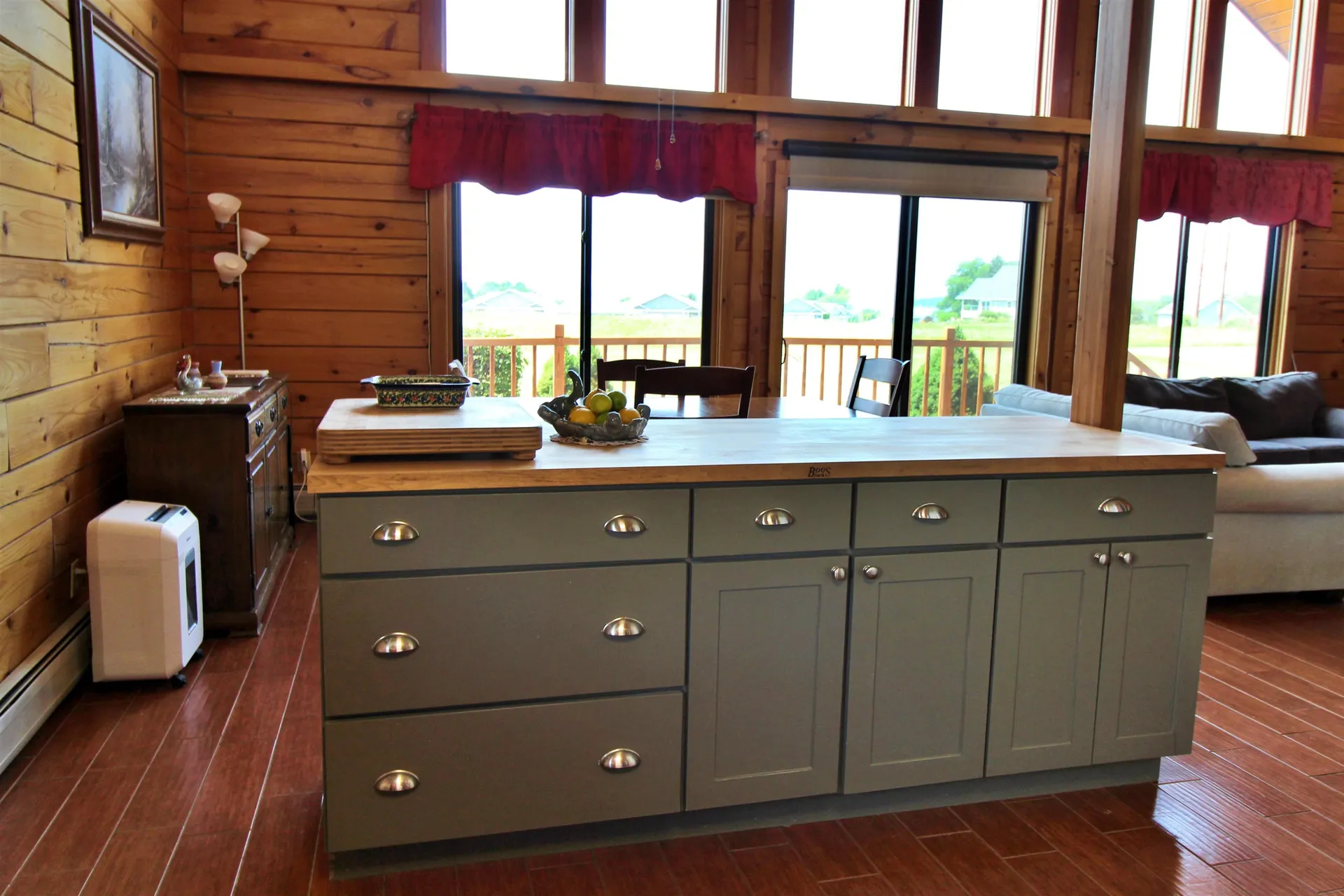 8 Maynard Court Grand Isle VT 05458