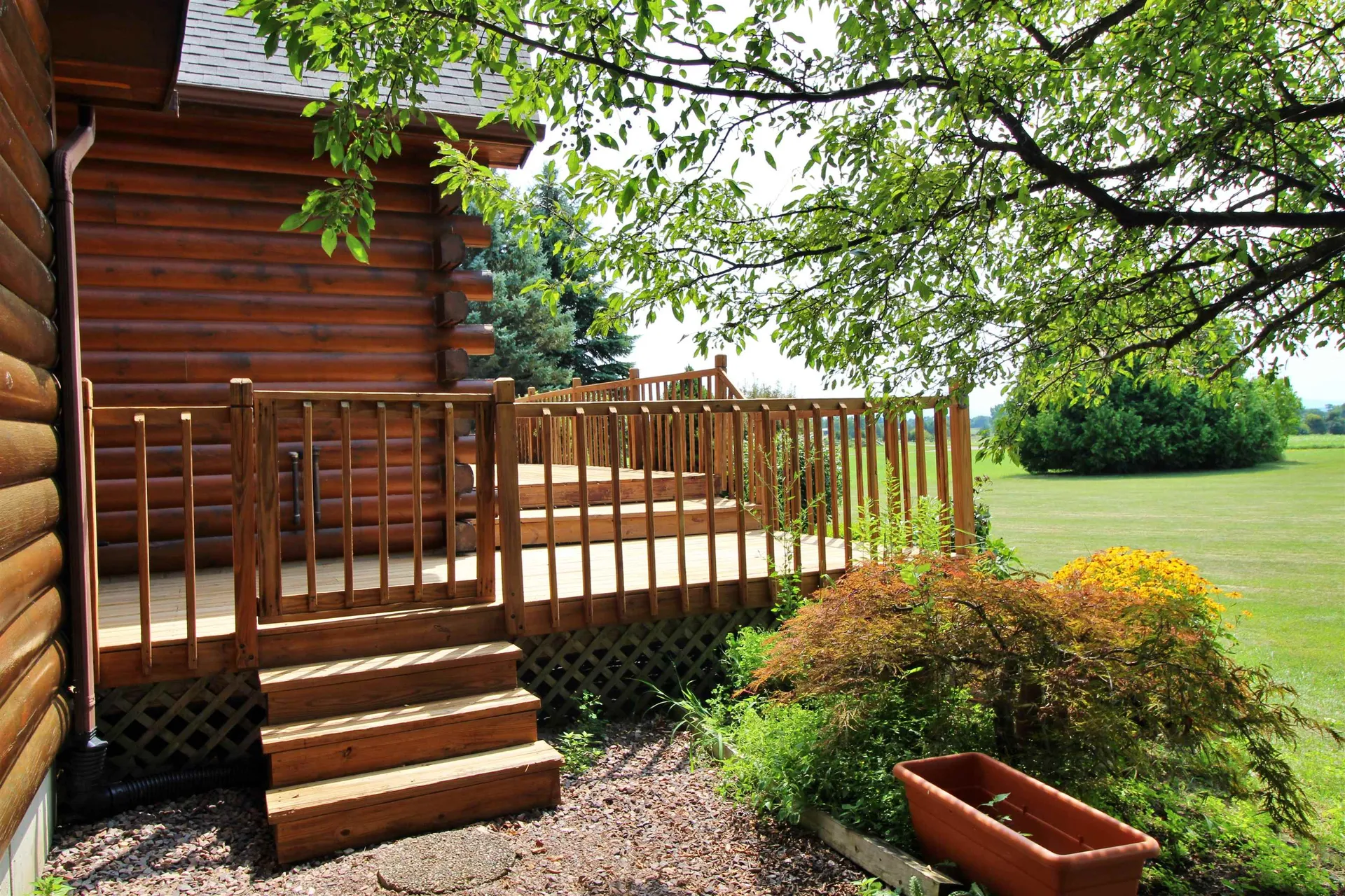 8 Maynard Court Grand Isle VT 05458