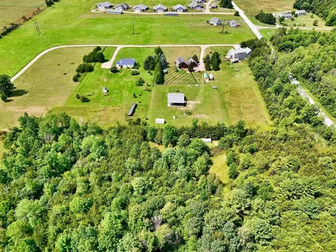 8 Maynard Court Grand Isle VT 05458
