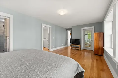 8 Wisteria Lane Eliot ME 03903