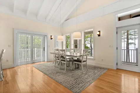 8 Wisteria Lane Eliot ME 03903