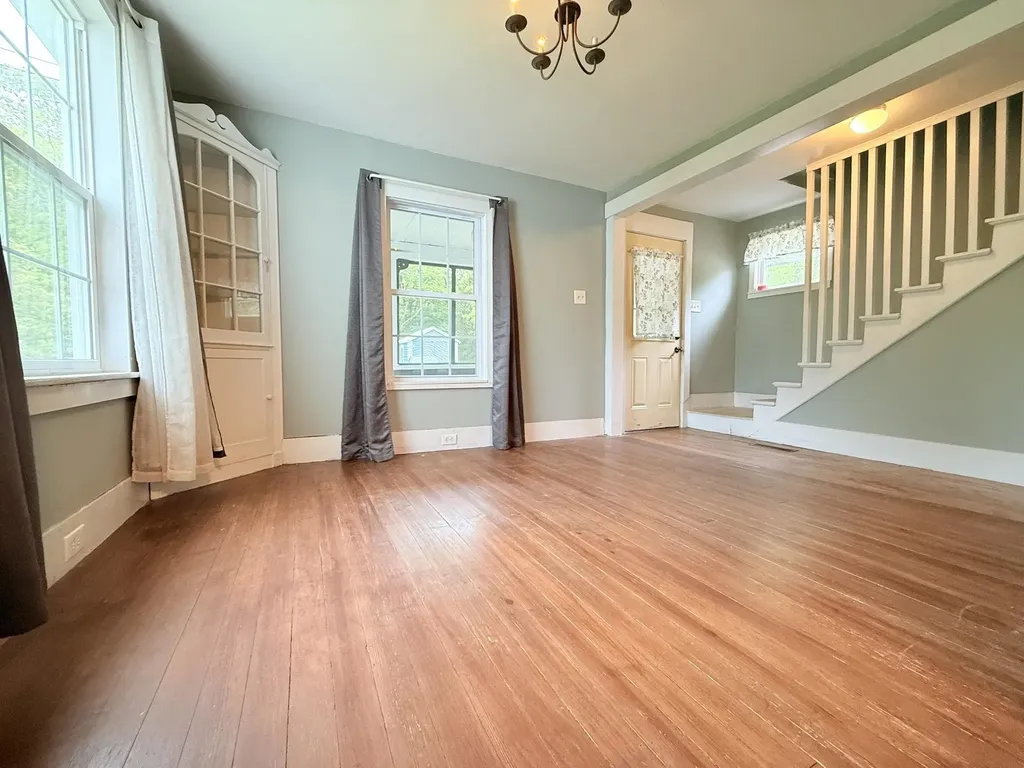 19 Gambier Street Claremont NH 03743