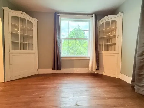 19 Gambier Street Claremont NH 03743