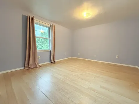 19 Gambier Street Claremont NH 03743