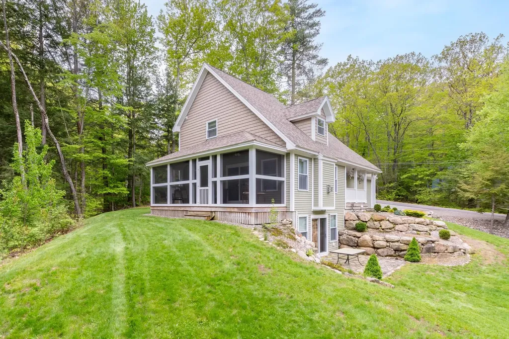 93 White Birch Drive Gilford NH 03249