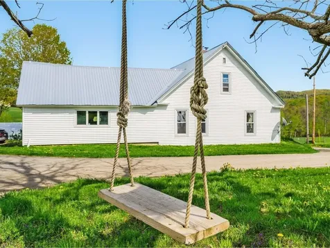 183 Morrie Road Washington VT 05675