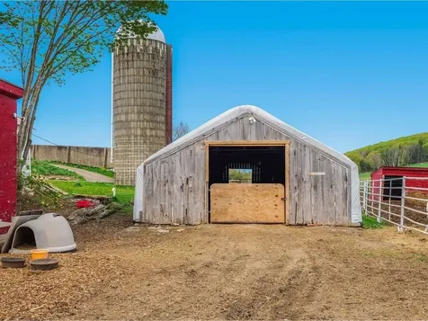 183 Morrie Road Washington VT 05675