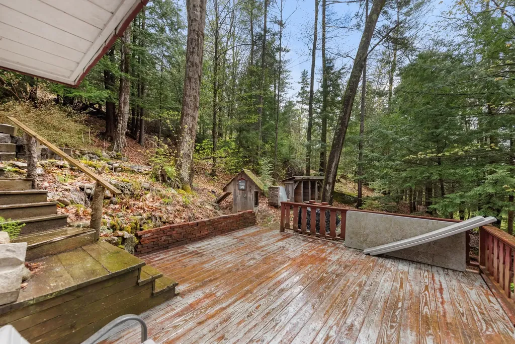 2834 Nh Route 175 Thornton NH 03285