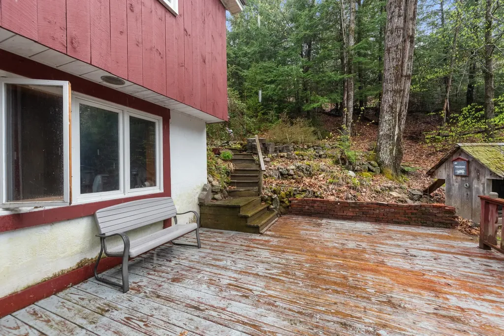 2834 Nh Route 175 Thornton NH 03285