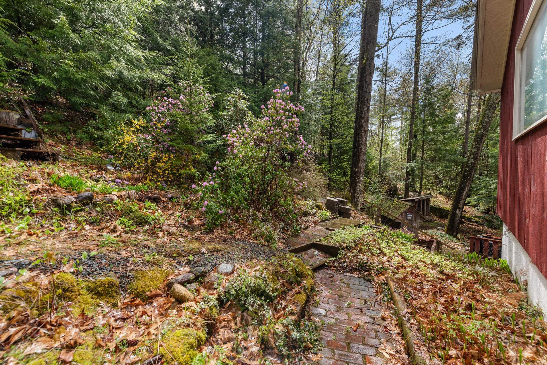 2834 Nh Route 175 Thornton NH 03285