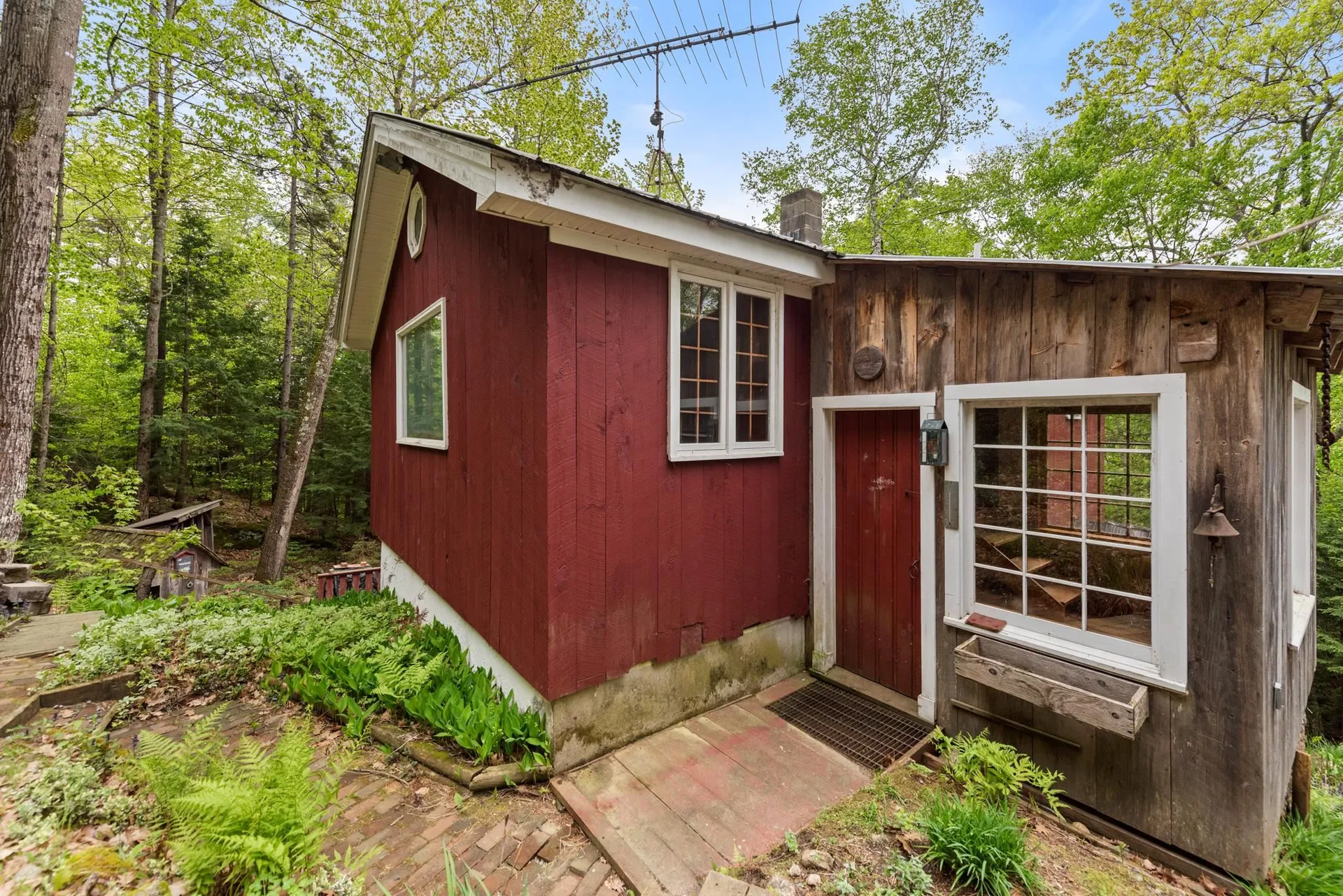 2834 Nh Route 175 Thornton NH 03285