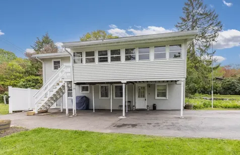 18 Riverdale Avenue Dover NH 03820