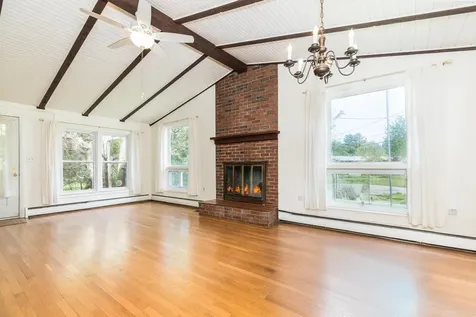 18 Riverdale Avenue Dover NH 03820