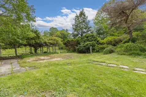 18 Riverdale Avenue Dover NH 03820