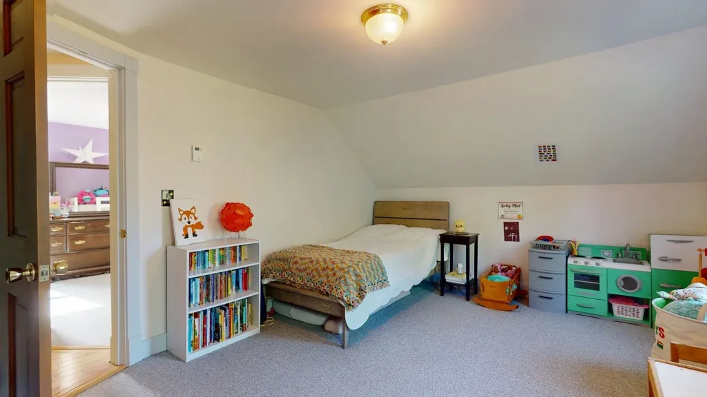 825 South End Road North Hero VT 05457