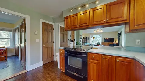 825 South End Road North Hero VT 05457