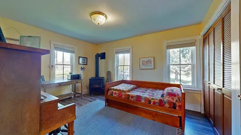 825 South End Road North Hero VT 05457