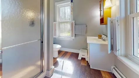 825 South End Road North Hero VT 05457