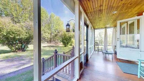 825 South End Road North Hero VT 05457