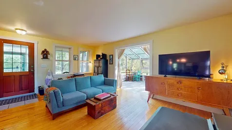 825 South End Road North Hero VT 05457