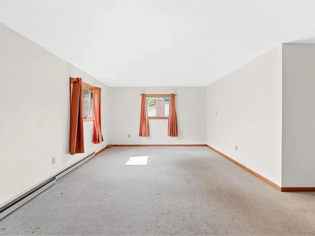 37 Dickinson Drive Northfield VT 05664