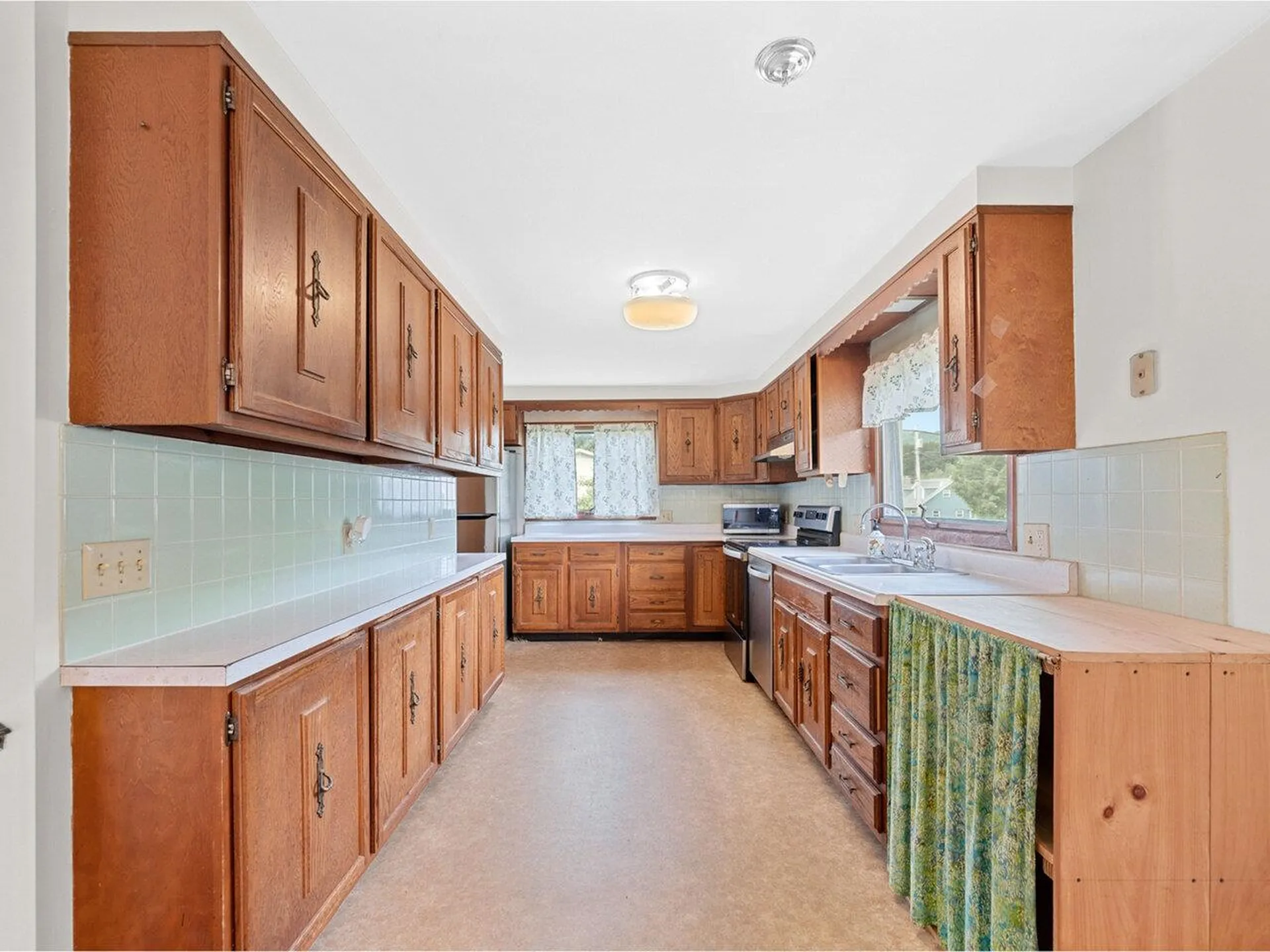 37 Dickinson Drive Northfield VT 05664