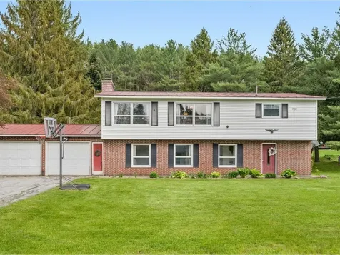 37 Dickinson Drive Northfield VT 05664