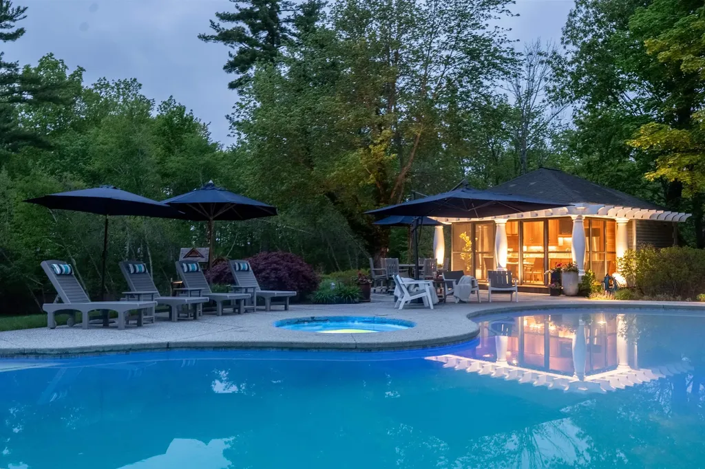 34 Orchard Hill Road Greenland NH 03840