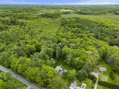 204 North Haverhill Road Kensington NH 03833