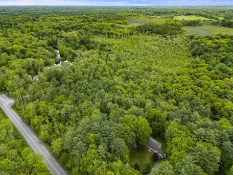 204 North Haverhill Road Kensington NH 03833