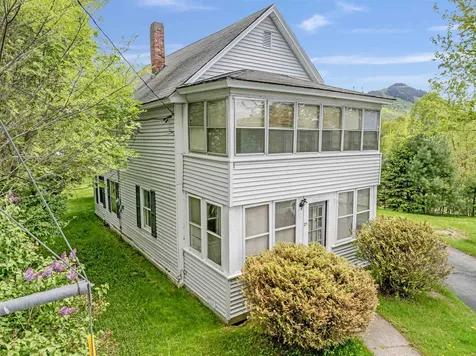25 Eames Street Northumberland NH 03582