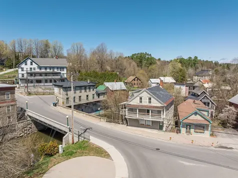 39 Main Street Plainfield VT 05667
