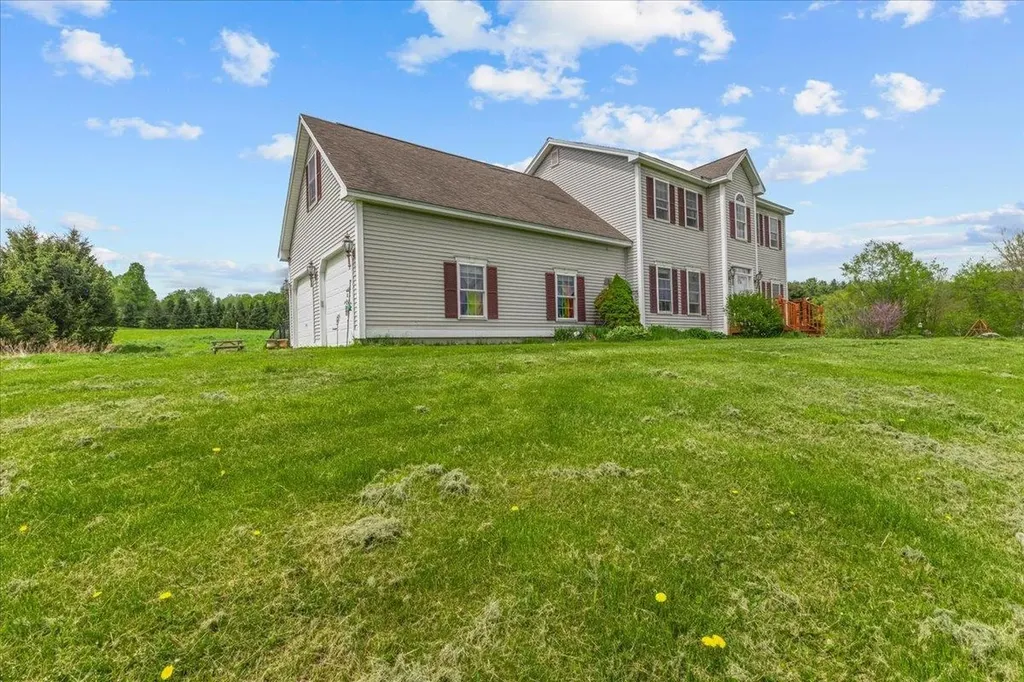 570 Slattery Road Fletcher VT 05448