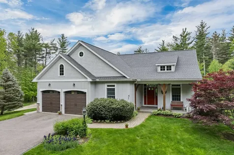 138 Oak Hill Road Barrington NH 03825