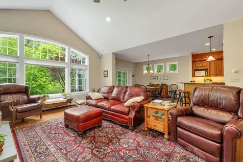 138 Oak Hill Road Barrington NH 03825