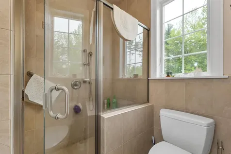 138 Oak Hill Road Barrington NH 03825