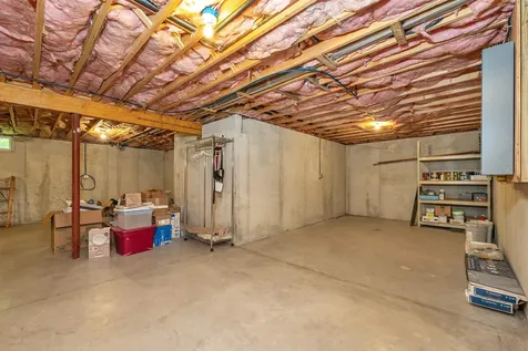 138 Oak Hill Road Barrington NH 03825
