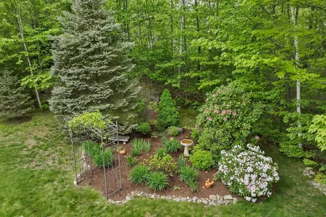 138 Oak Hill Road Barrington NH 03825