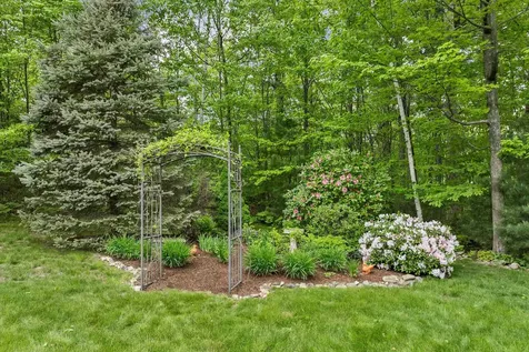 138 Oak Hill Road Barrington NH 03825