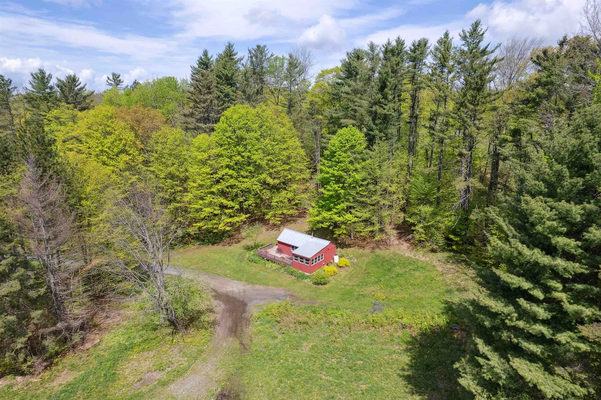 1176 Cross Road Strafford VT 05070